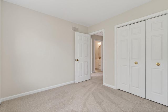 47647 SANDBANK SQ, Sterling, VA 20165