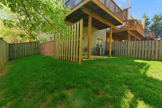 47647 SANDBANK SQ, Sterling, VA 20165