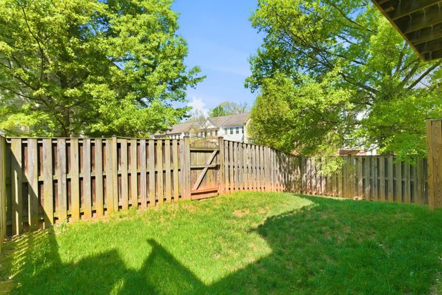 47647 SANDBANK SQ, Sterling, VA 20165