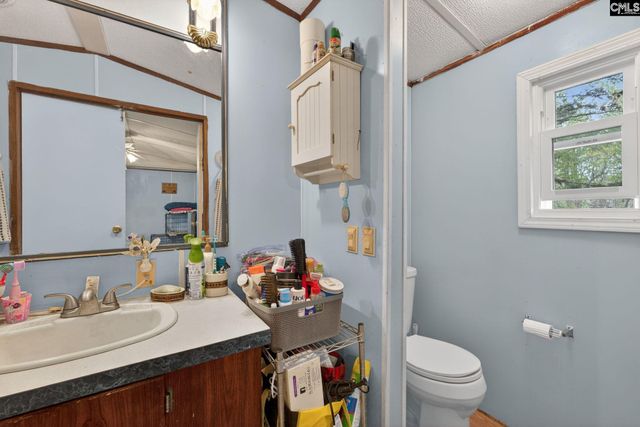 1313 Qualls Rd, Ridgeway, SC 29130