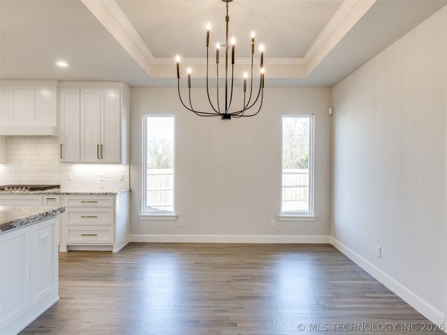 17827 S 48th East Avenue, Bixby, OK 74008