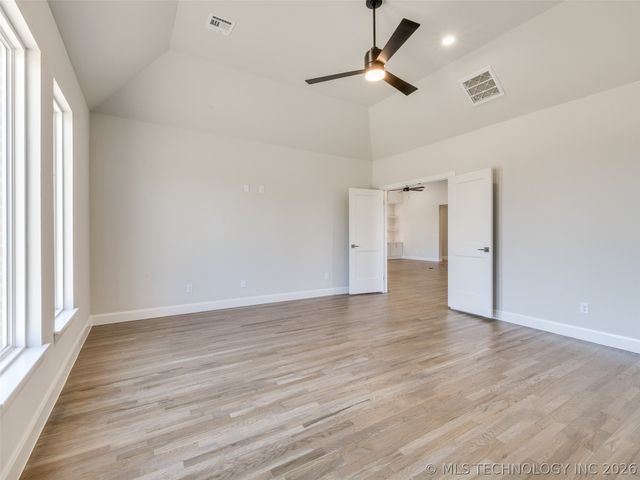 17827 S 48th East Avenue, Bixby, OK 74008