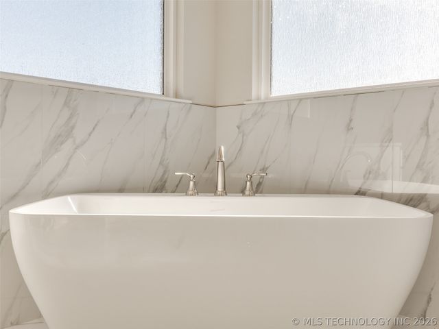 17827 S 48th East Avenue, Bixby, OK 74008