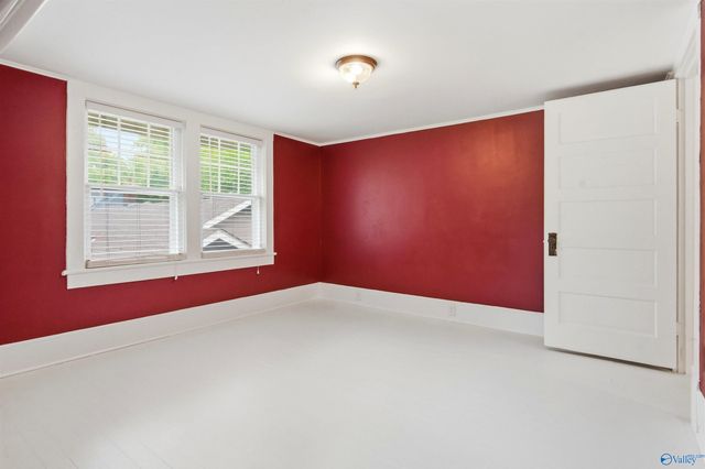412 Gordon Drive SE, Decatur, AL 35601