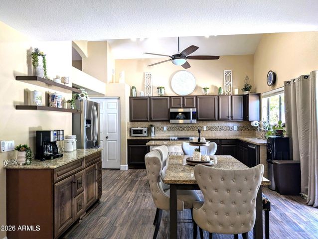 7177 W PONTIAC Drive, Glendale, AZ 85308