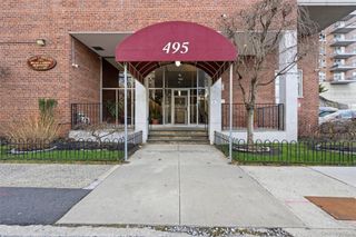 495 Odell Avenue 8B, Yonkers, NY 10703