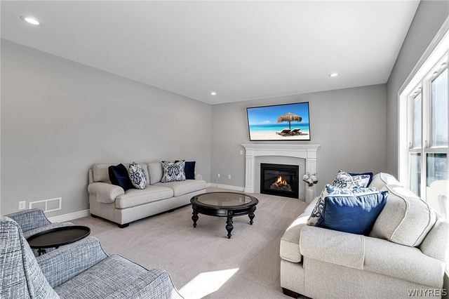 8961 Willyoungs Overlook, Clarence, NY 14031