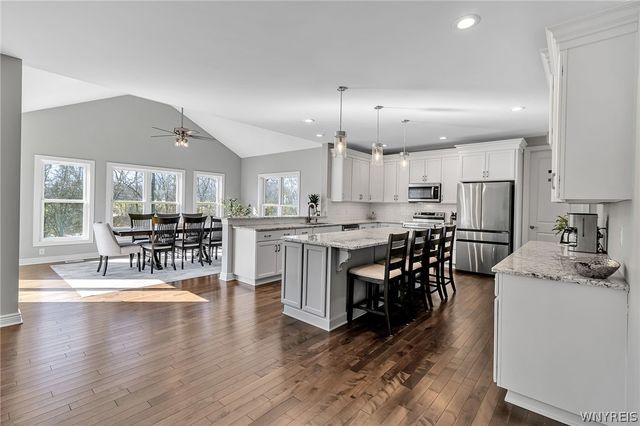 8961 Willyoungs Overlook, Clarence, NY 14031