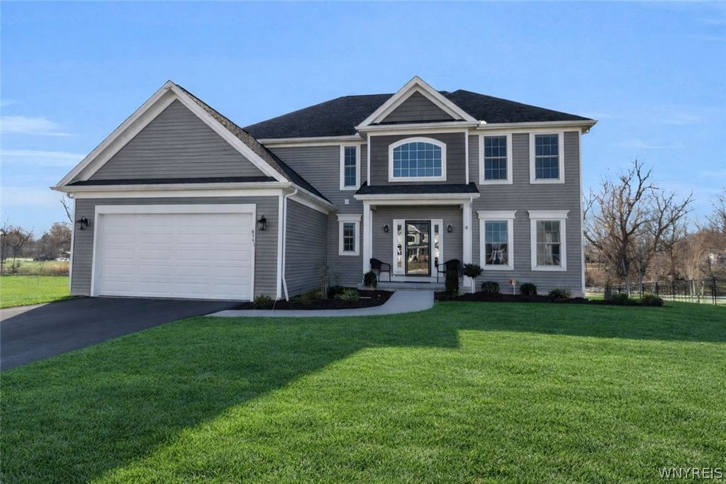 8961 Willyoungs Overlook, Clarence, NY 14031