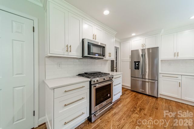 7101 Sherbourne Drive, Charlotte, NC 28210