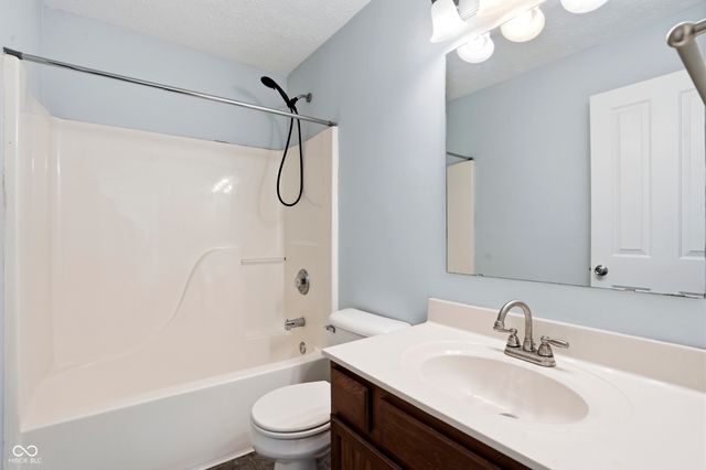 11148 Sanabria Drive, Indianapolis, IN 46235