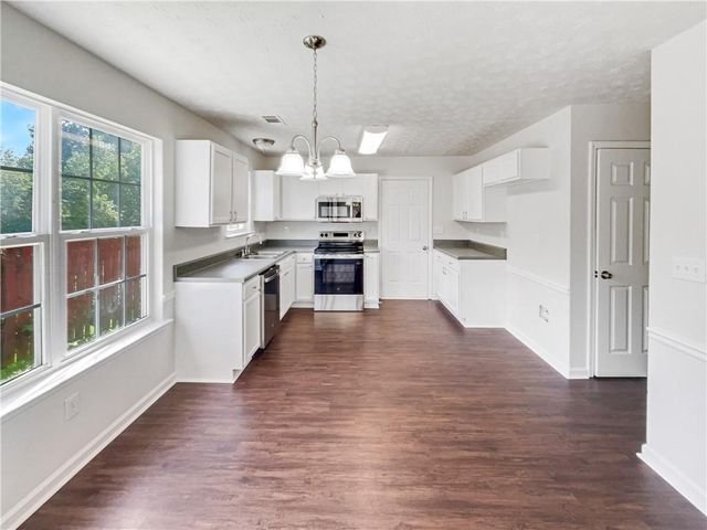 4311 Marci Street, Snellville, GA 30039