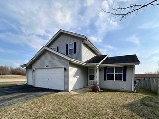 6497 Maeve Lane, Rockford, IL 61107