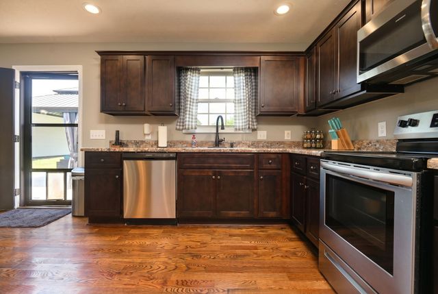 108 Smithfield Dr, Shelbyville, TN 37160