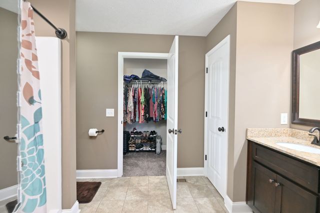 108 Smithfield Dr, Shelbyville, TN 37160
