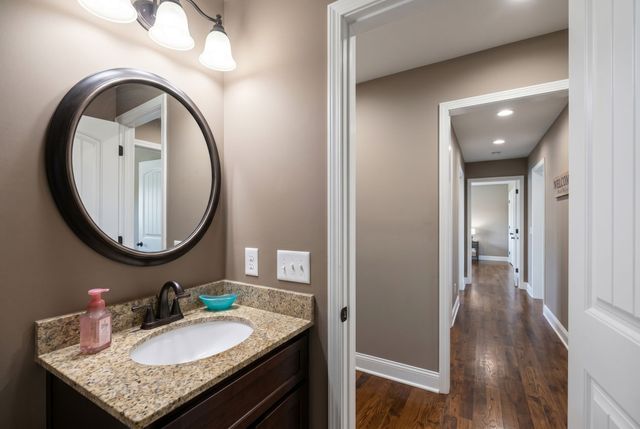 108 Smithfield Dr, Shelbyville, TN 37160
