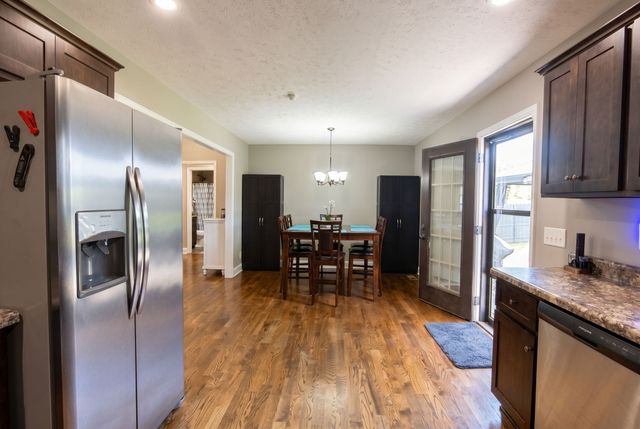 108 Smithfield Dr, Shelbyville, TN 37160