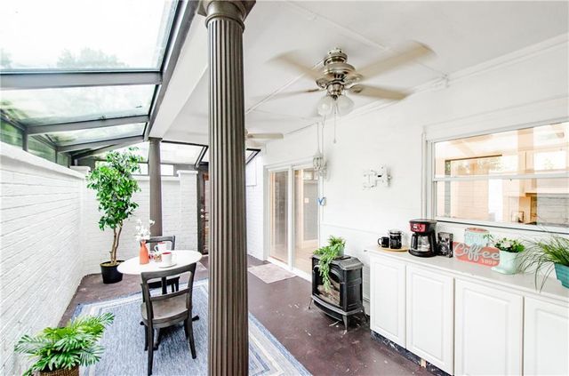 5400 Roswell Road D4, Sandy Springs, GA 30342