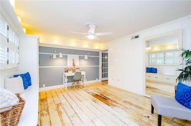 5400 Roswell Road D4, Sandy Springs, GA 30342