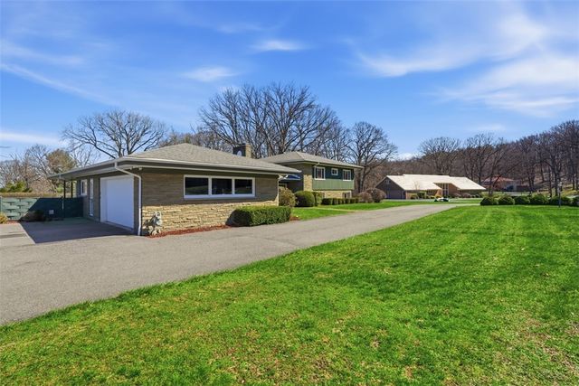 103 Zernich Dr, Center Twp, PA 15001