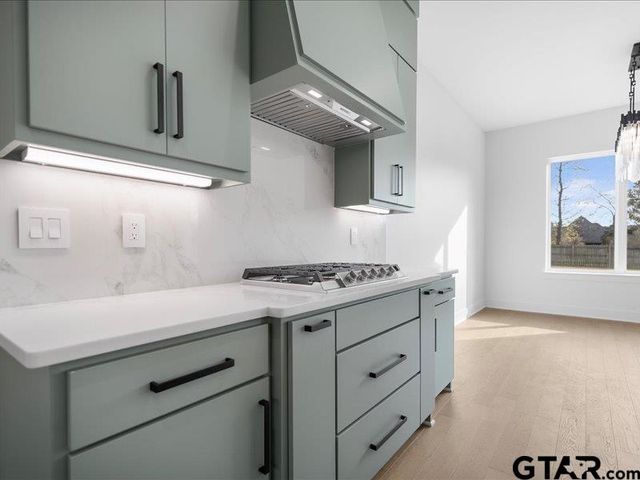 12318 Harlon St, Flint, TX 75762