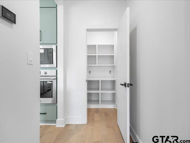 12318 Harlon St, Flint, TX 75762