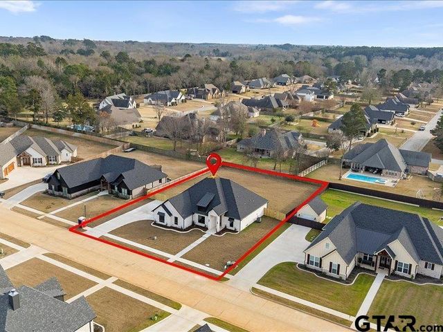 12318 Harlon St, Flint, TX 75762