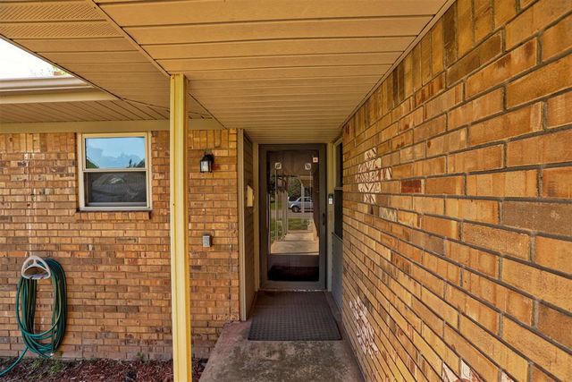 6120 SE 11th Street, Oklahoma City, OK 73110