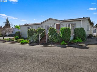 10400 Se COOK Ct 101, Milwaukie, OR 97222