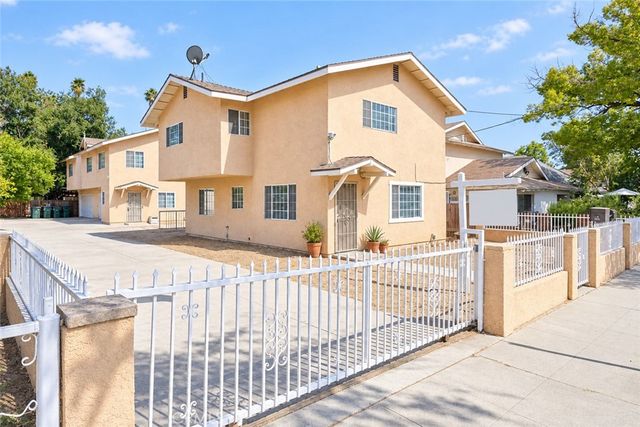872 N Euclid Drive 1, Pasadena, CA 91104