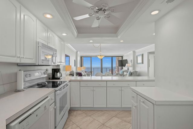 10200 Beach Club Dr Apt 8D, Myrtle Beach, SC 29572