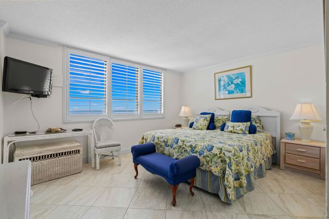 10200 Beach Club Dr Apt 8D, Myrtle Beach, SC 29572