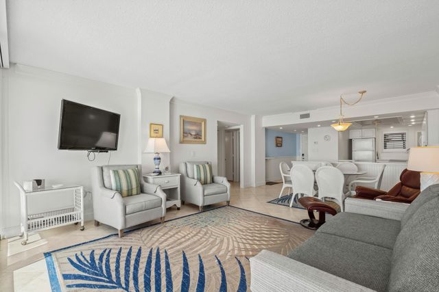 10200 Beach Club Dr Apt 8D, Myrtle Beach, SC 29572