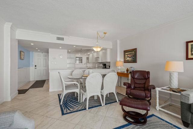 10200 Beach Club Dr Apt 8D, Myrtle Beach, SC 29572