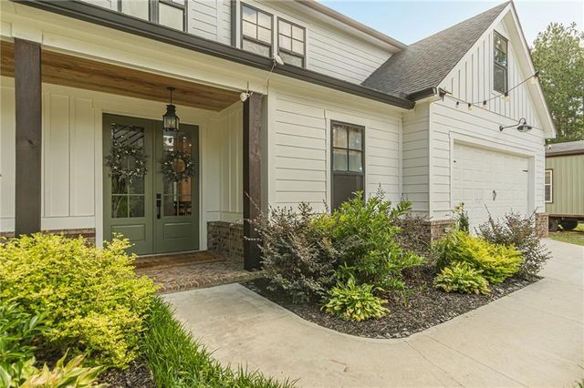 426 N Burnt Hickory Road, Douglasville, GA 30134
