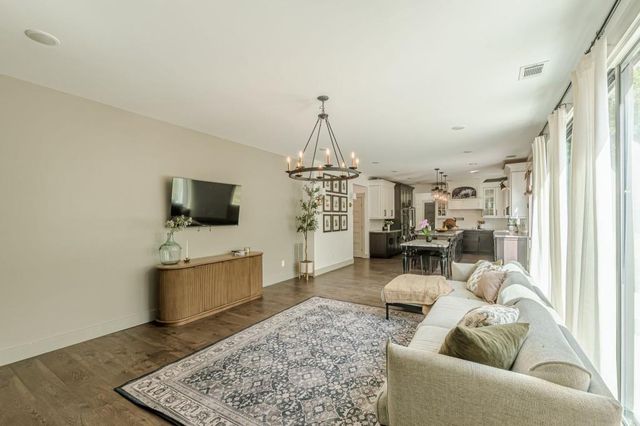 426 N Burnt Hickory Road, Douglasville, GA 30134