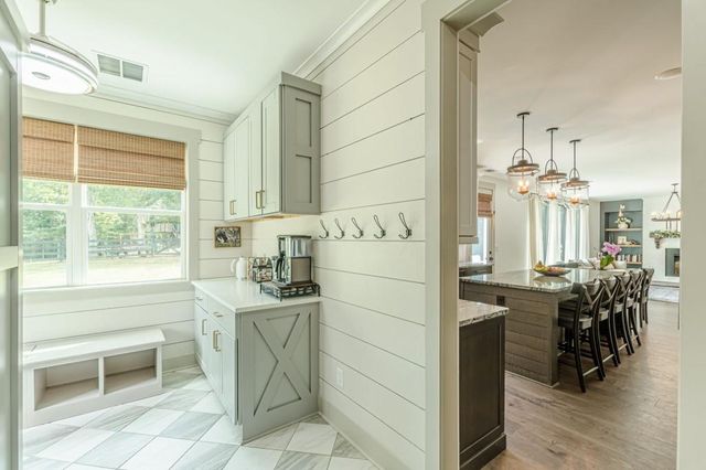 426 N Burnt Hickory Road, Douglasville, GA 30134