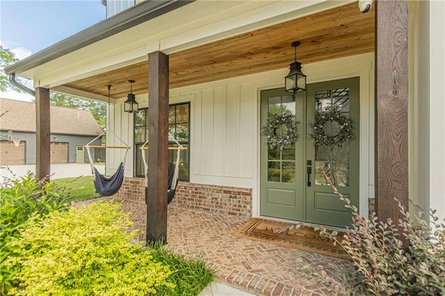 426 N Burnt Hickory Road, Douglasville, GA 30134
