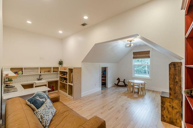 426 N Burnt Hickory Road, Douglasville, GA 30134