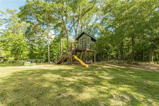 426 N Burnt Hickory Road, Douglasville, GA 30134