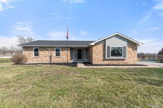 1124 Jade Drive, Moscow Mills, MO 63362
