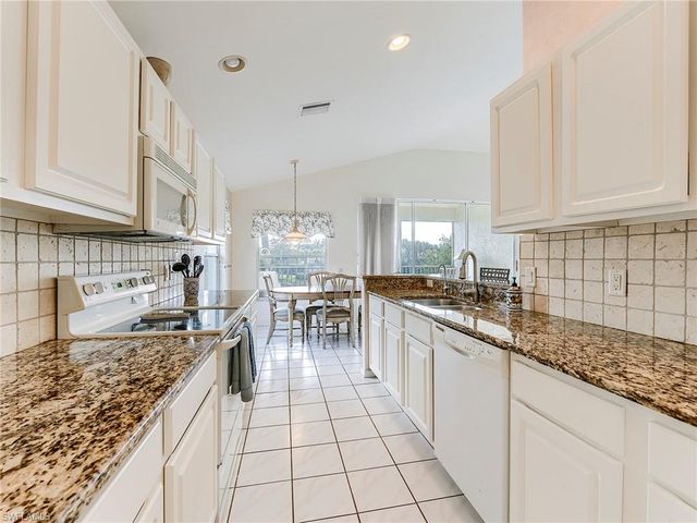 23511 Sandycreek TER # 1110, Estero, FL 34135