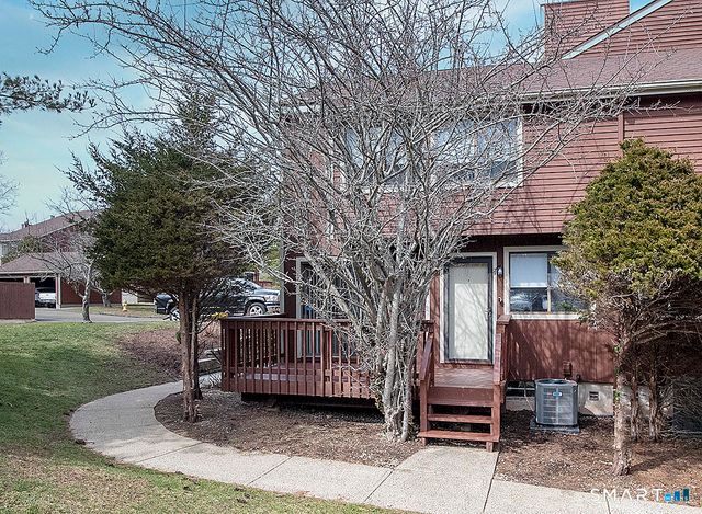 25 Florence Road 71, Branford, CT 06405