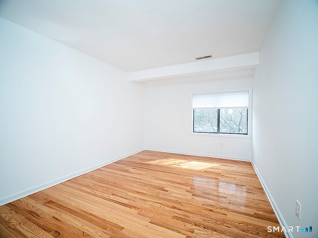 25 Florence Road 71, Branford, CT 06405