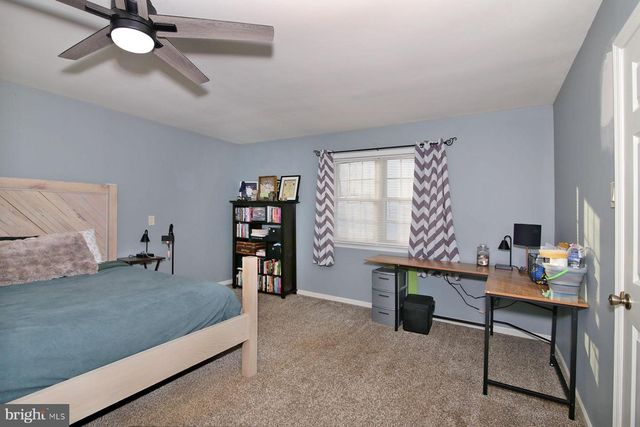 216 HORSESHOE DR, Annville, PA 17003