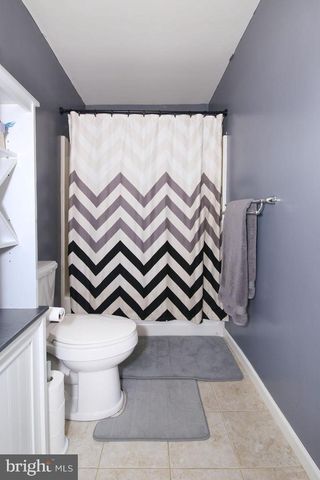 216 HORSESHOE DR, Annville, PA 17003