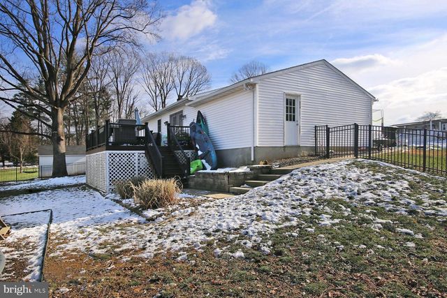 216 HORSESHOE DR, Annville, PA 17003