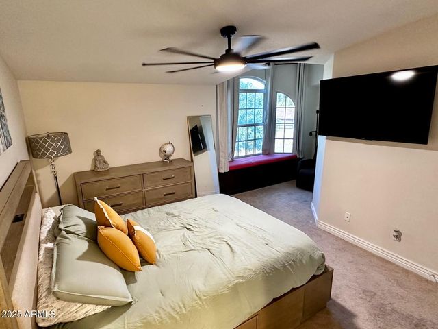 219 W HARMONT Drive, Phoenix, AZ 85021