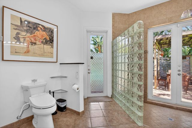 2101 NE 25th Street, Wilton Manors, FL 33305