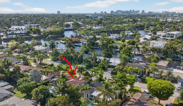 2101 NE 25th Street, Wilton Manors, FL 33305